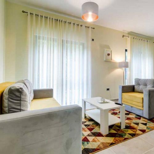 Apartman sa 1 Spavaćom Sobom pogled dvorište